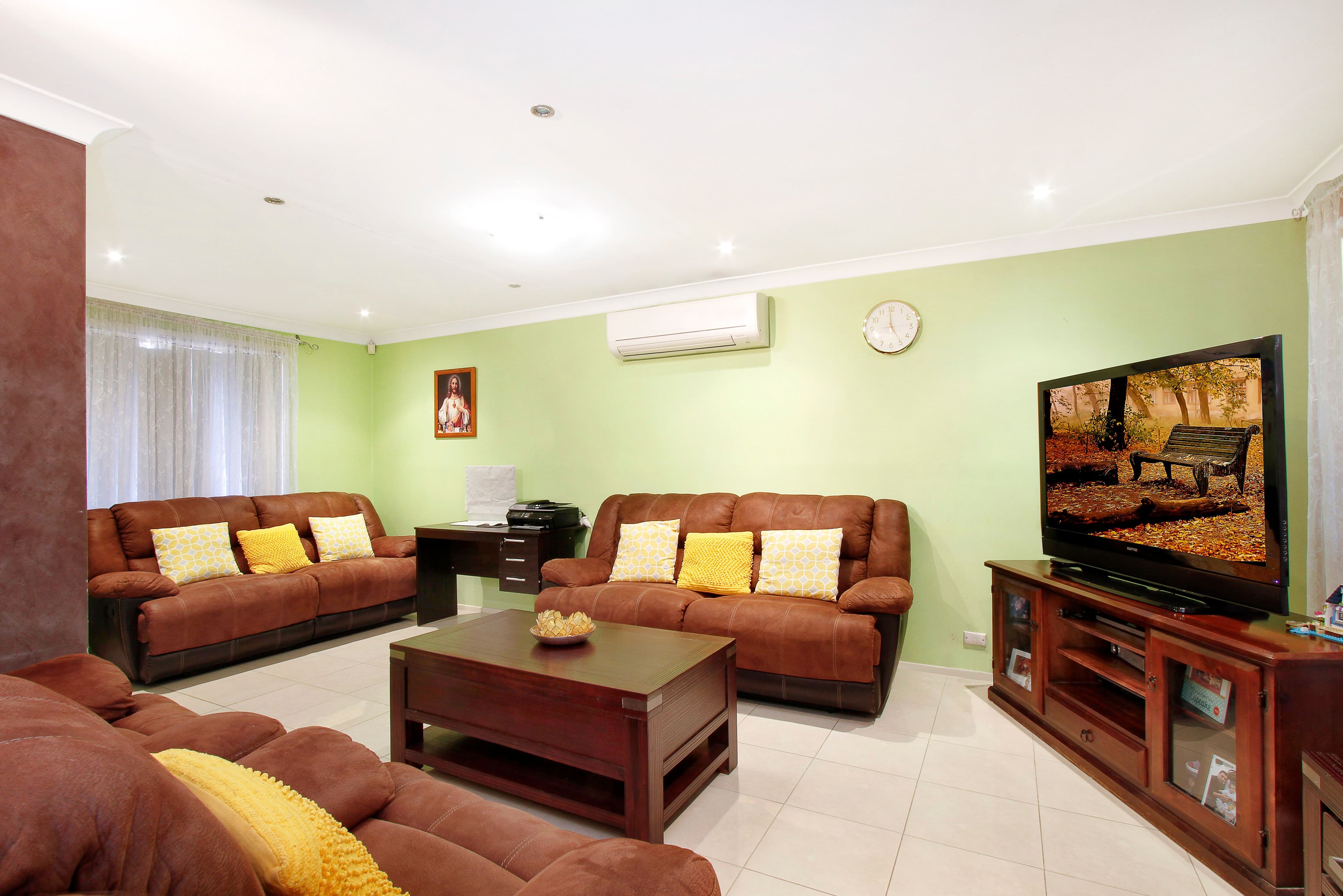 72 Dransfield Road, Edensor Park - Thumbnail 4