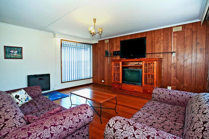 11 Mountbatten Street, GROVEDALE VIC 3216, Grovedale - Thumbnail 4