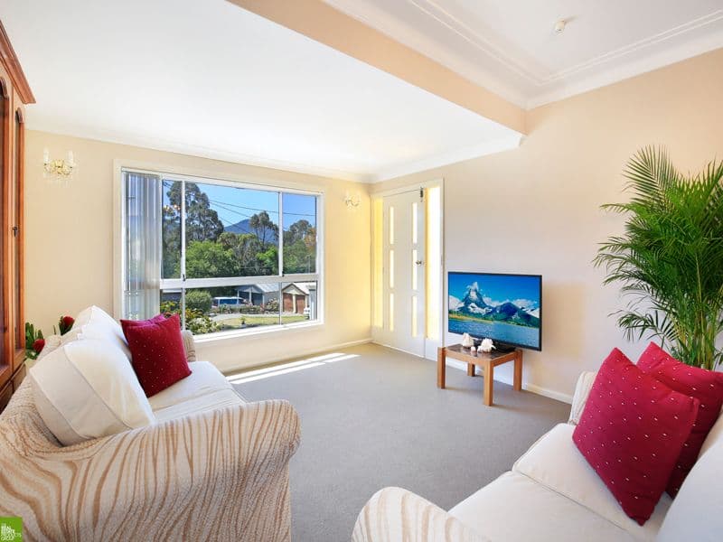 21 Leigh Crescent, Unanderra - Thumbnail 2