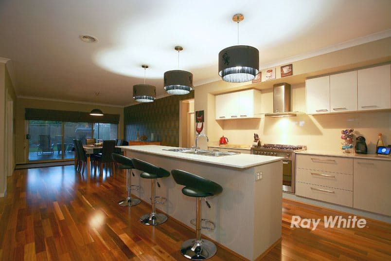 31 Broadstone Way, CRANBOURNE VIC 3977, Cranbourne - Thumbnail 5