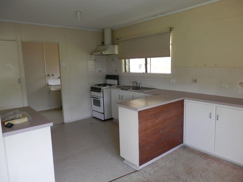 9 Kynance Street, LEICHHARDT QLD 4305, Leichhardt - Thumbnail 5