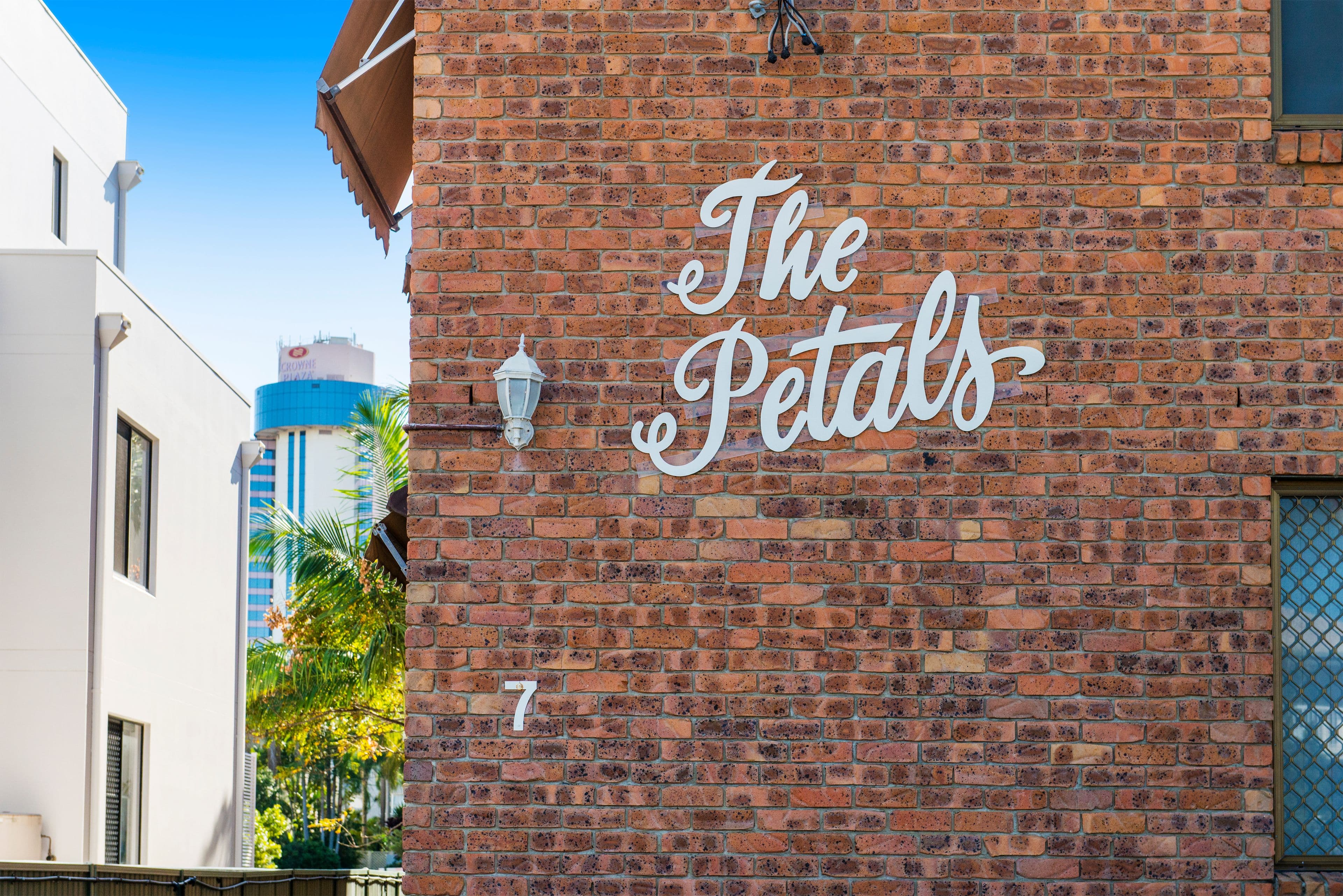 7 Rosewood Avenue, Broadbeach QLD 4218, Broadbeach - Image 1