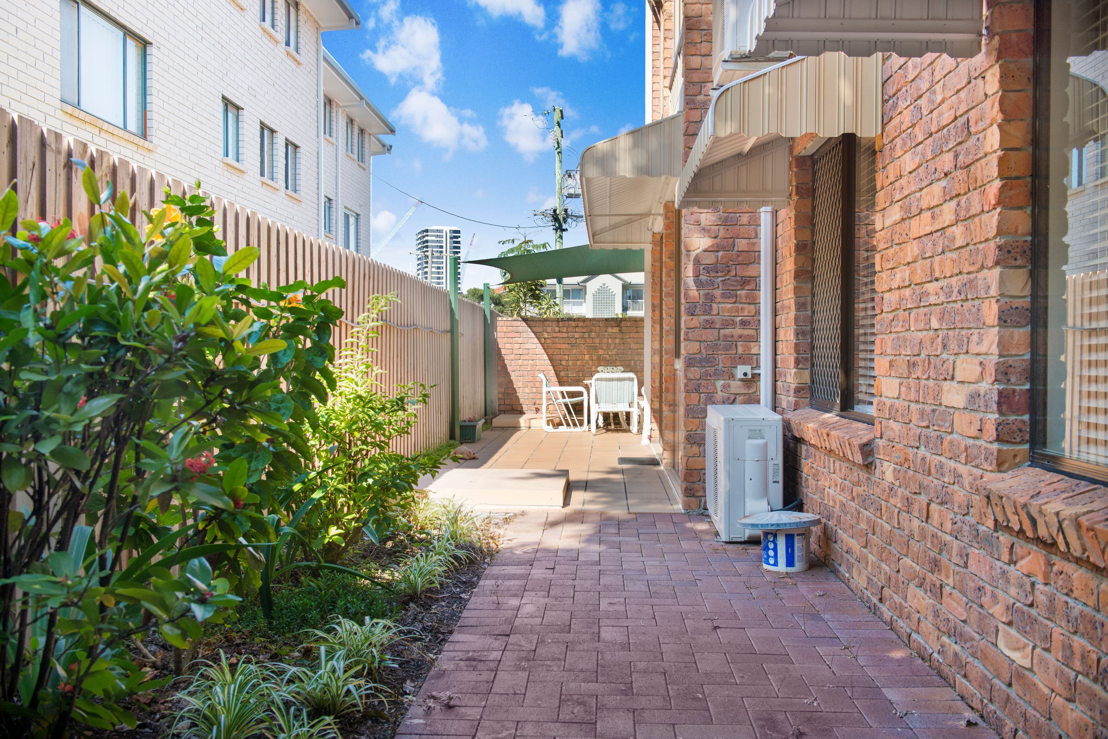 7 Rosewood Avenue, Broadbeach QLD 4218, Broadbeach - Thumbnail 5