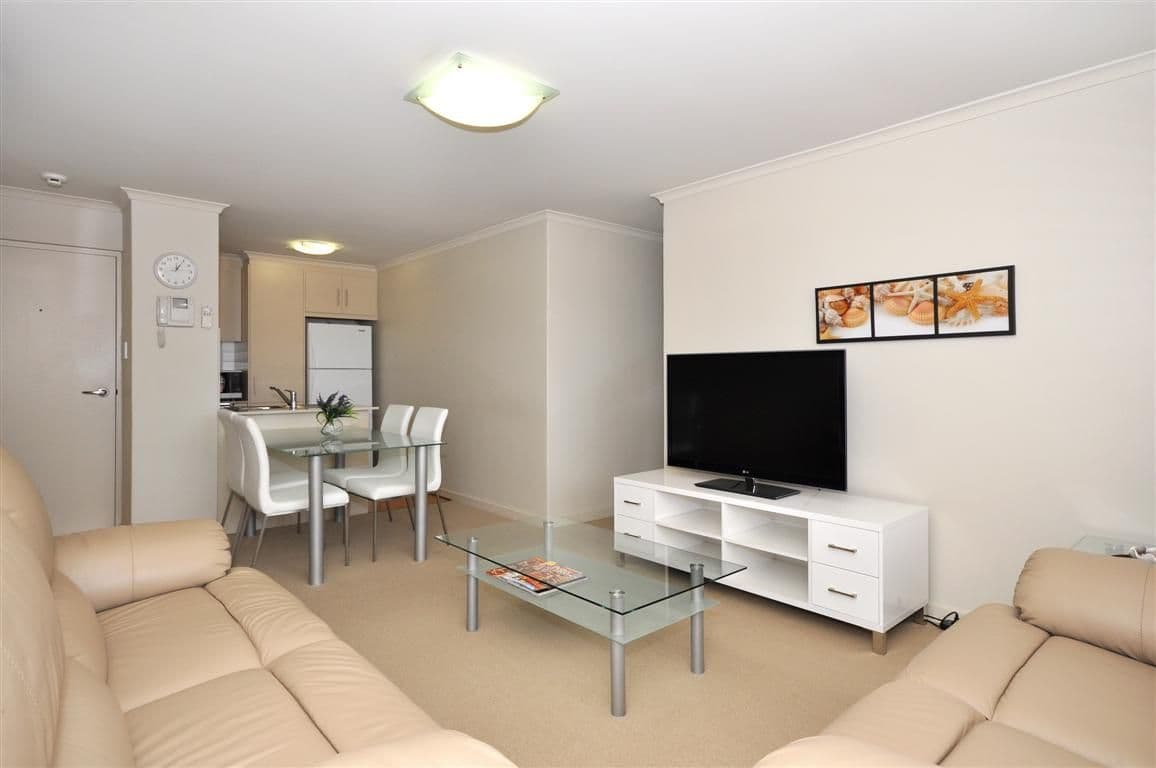 18 Broadway, GLENELG SOUTH SA 5045, Glenelg South - Thumbnail 6
