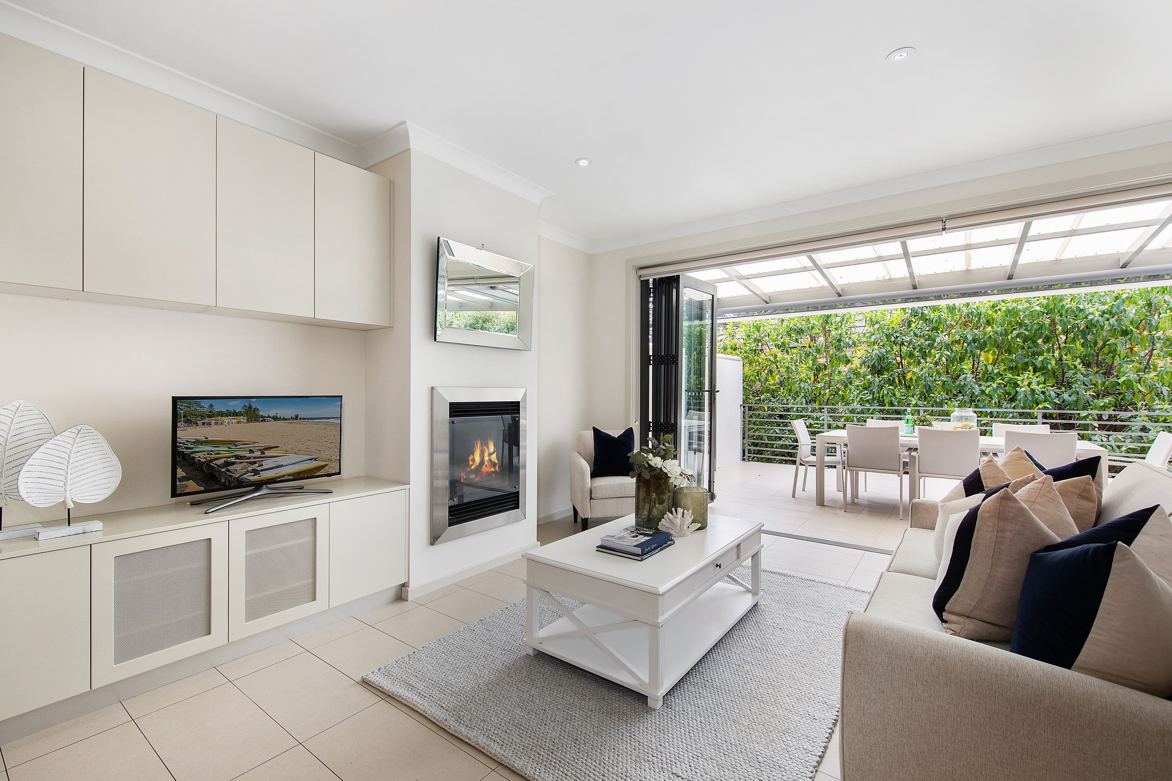 6 Shinfield Avenue, St Ives NSW 2075, St Ives - Image 1