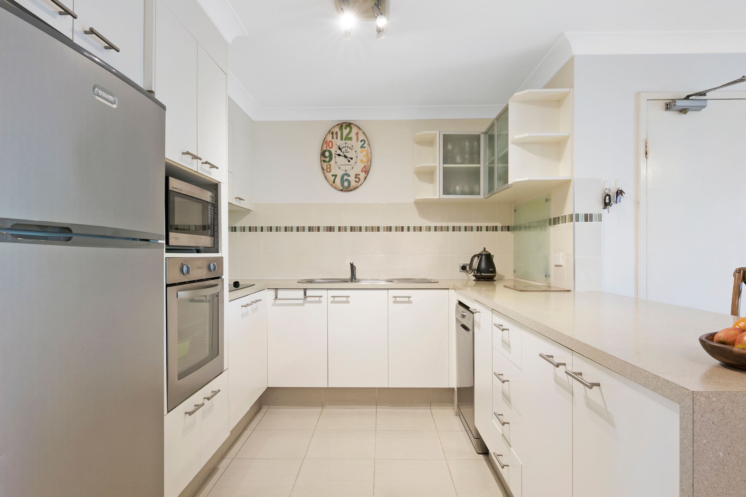 36 Montana Road, Mermaid Beach QLD 4218, Mermaid Beach - Thumbnail 5