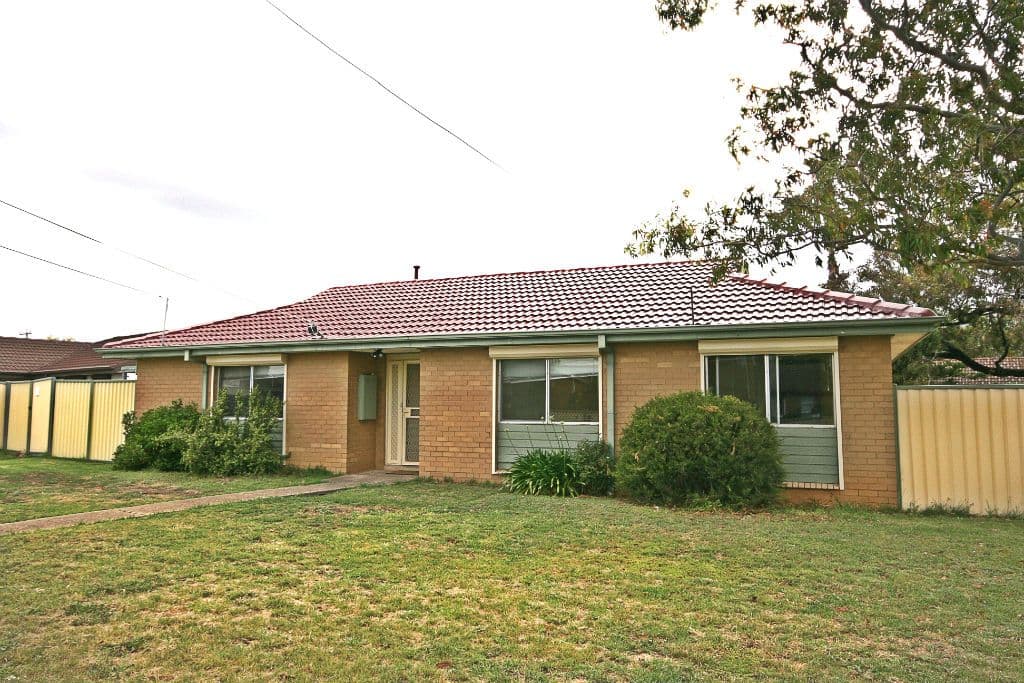 4 Yarram Court, KINGS PARK VIC 3021, Kings Park - Image 1