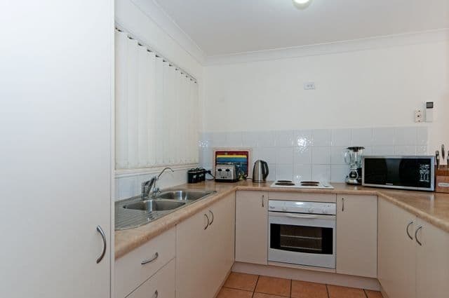 225 Ripley Road, FLINDERS VIEW QLD 4305, Flinders View - Thumbnail 2