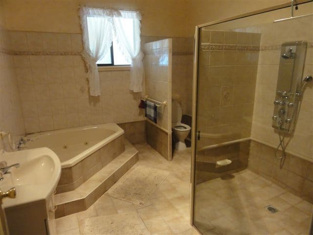 355 Wolfram Street, BROKEN HILL NSW 2880, Broken Hill - Thumbnail 4