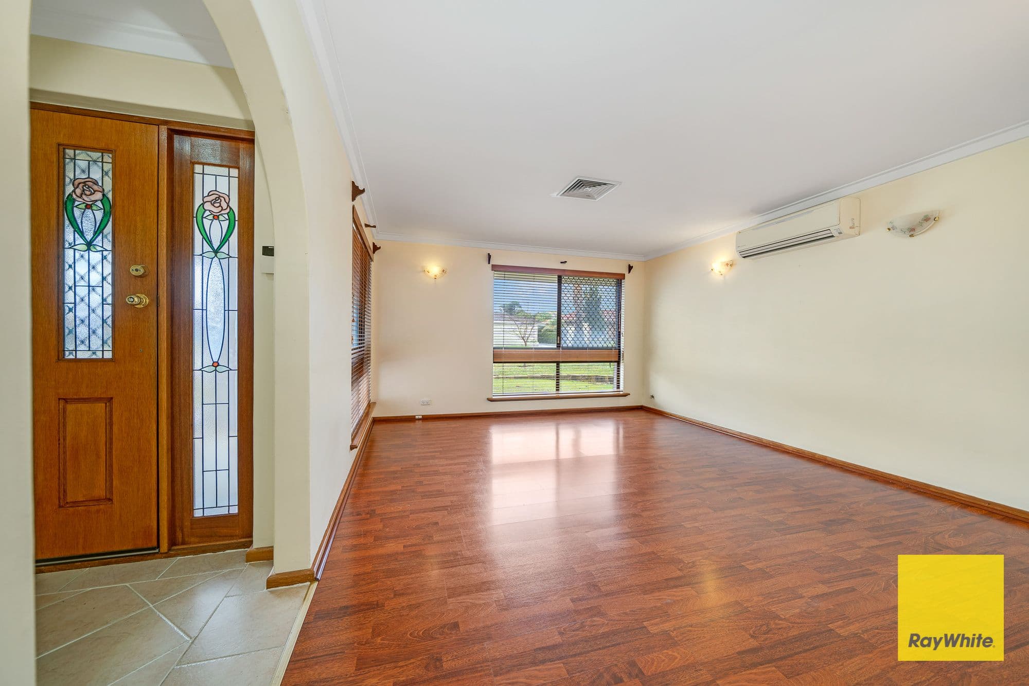 8 Farrell Place, Noranda WA 6062, Noranda - Thumbnail 2