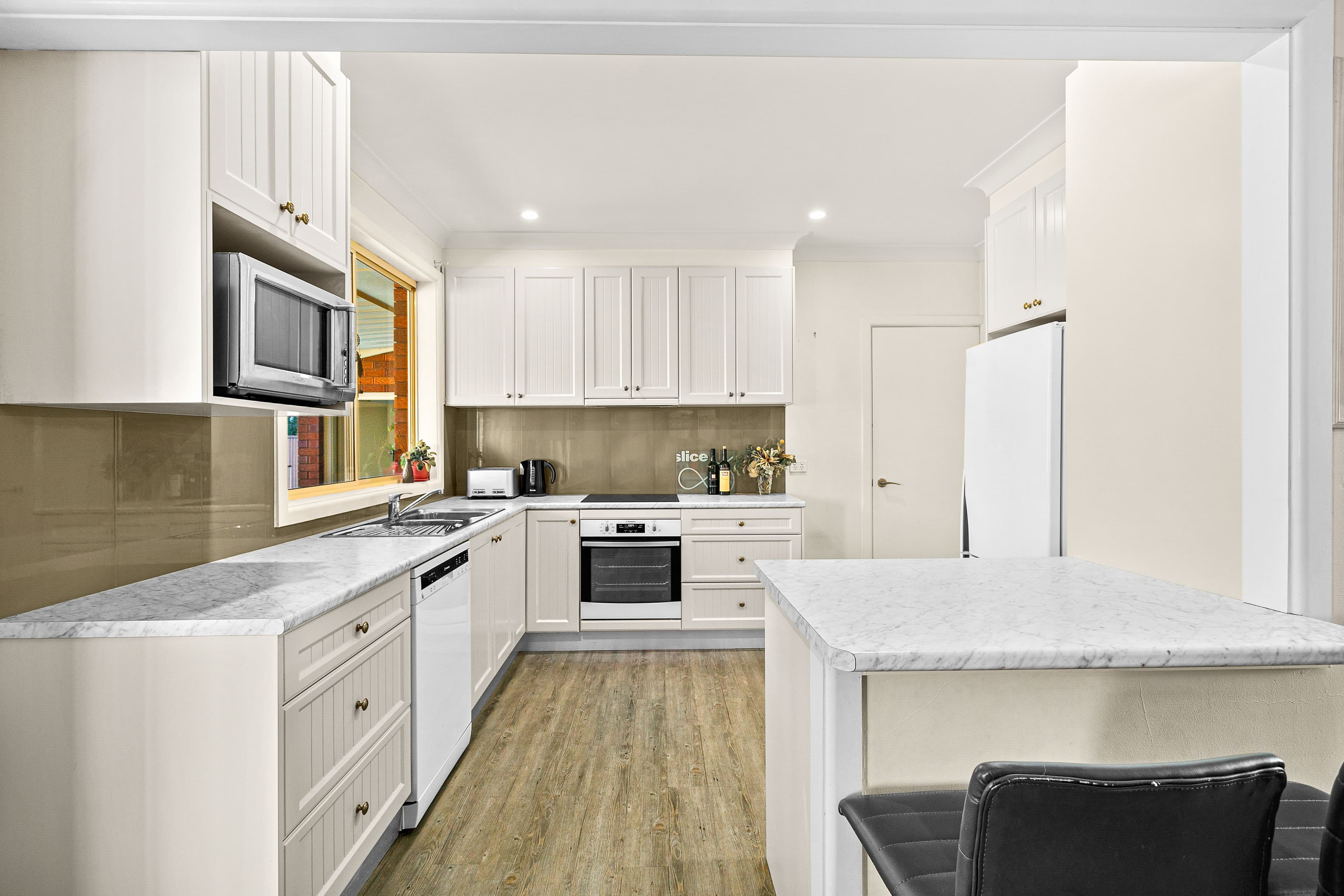 13 Roberts Avenue, Mortdale NSW 2223, Mortdale - Thumbnail 3