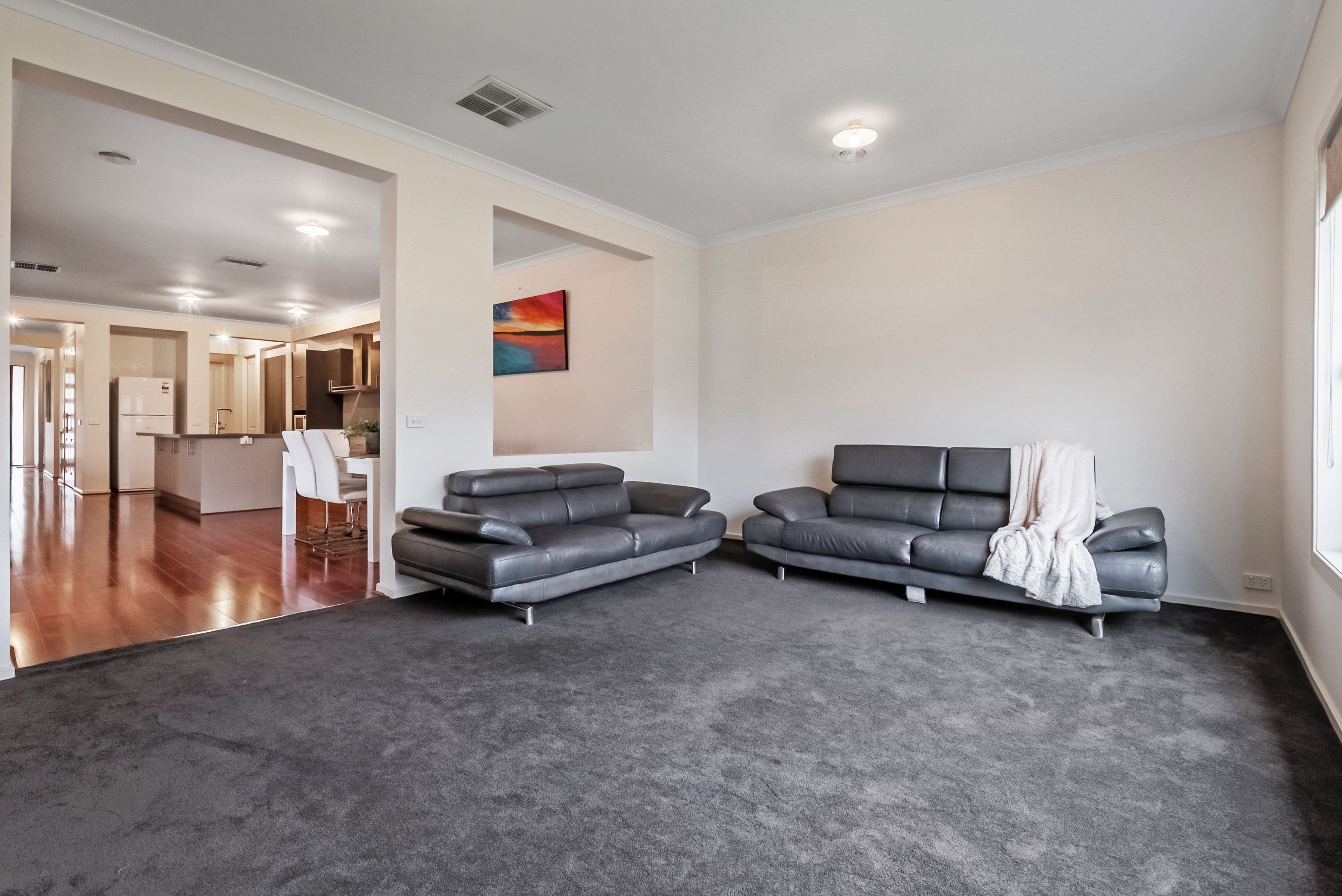 10 Kinkora Crescent, South Morang VIC 3752, South Morang - Thumbnail 6