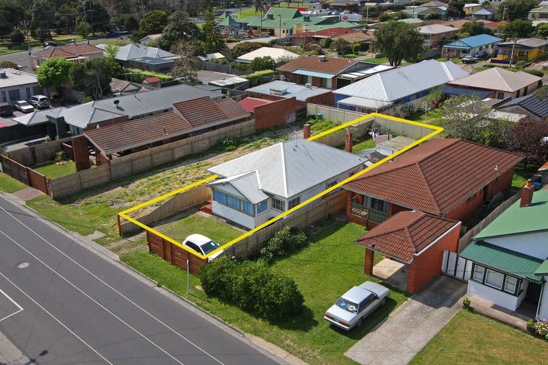 7 First Avenue, ROSEBUD VIC 3939, Rosebud - Thumbnail 4