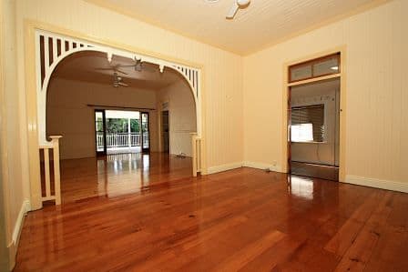 25 Thurso Street, NORTH BOOVAL QLD 4304, North Booval - Thumbnail 5