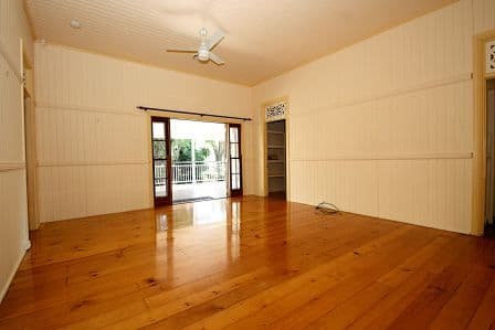 25 Thurso Street, NORTH BOOVAL QLD 4304, North Booval - Thumbnail 7