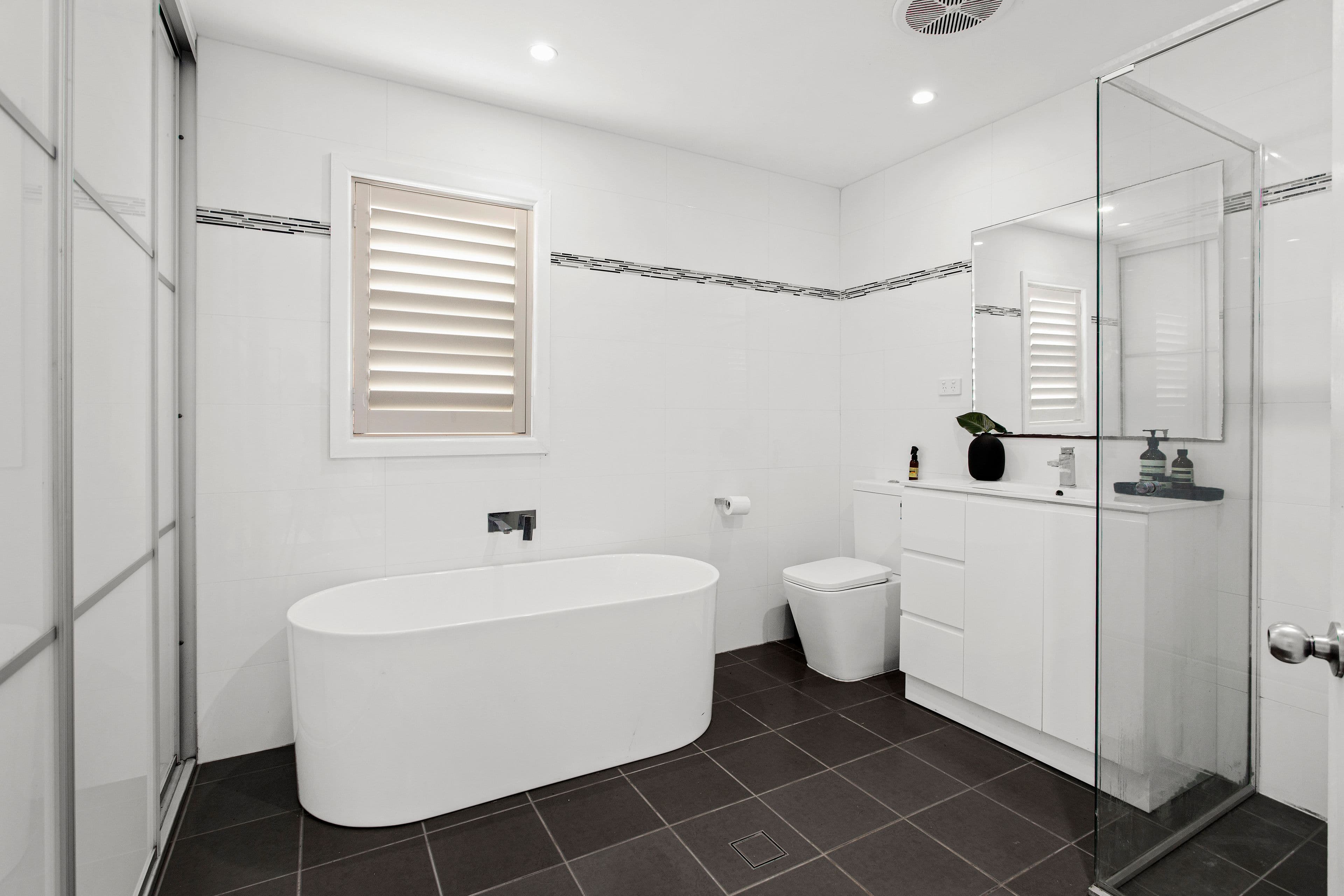 8 Bulgo Road, Helensburgh NSW 2508, Helensburgh - Thumbnail 8