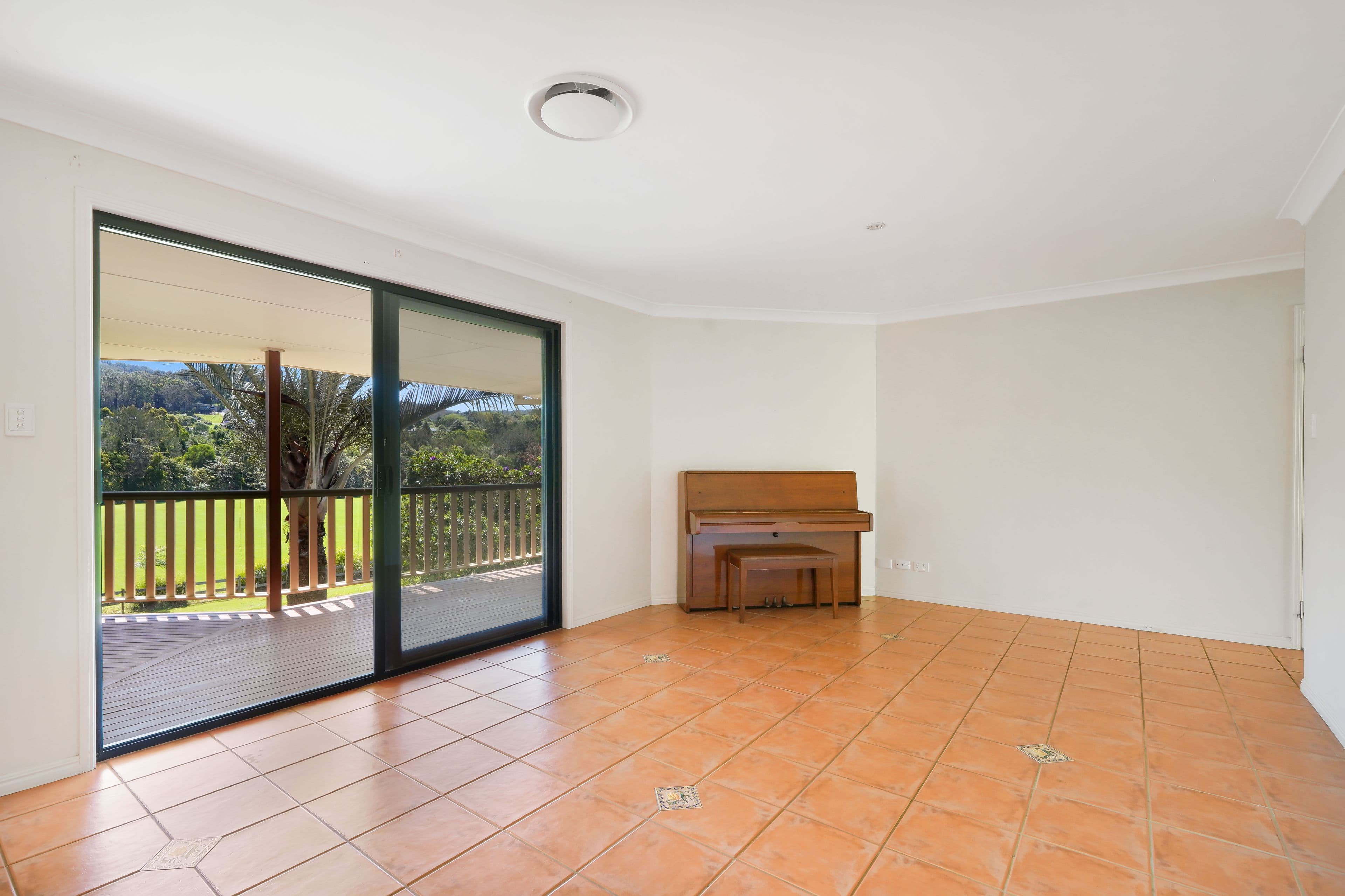 26-28 Parkmeadows Court, Bonogin QLD 4213, Bonogin - Thumbnail 6