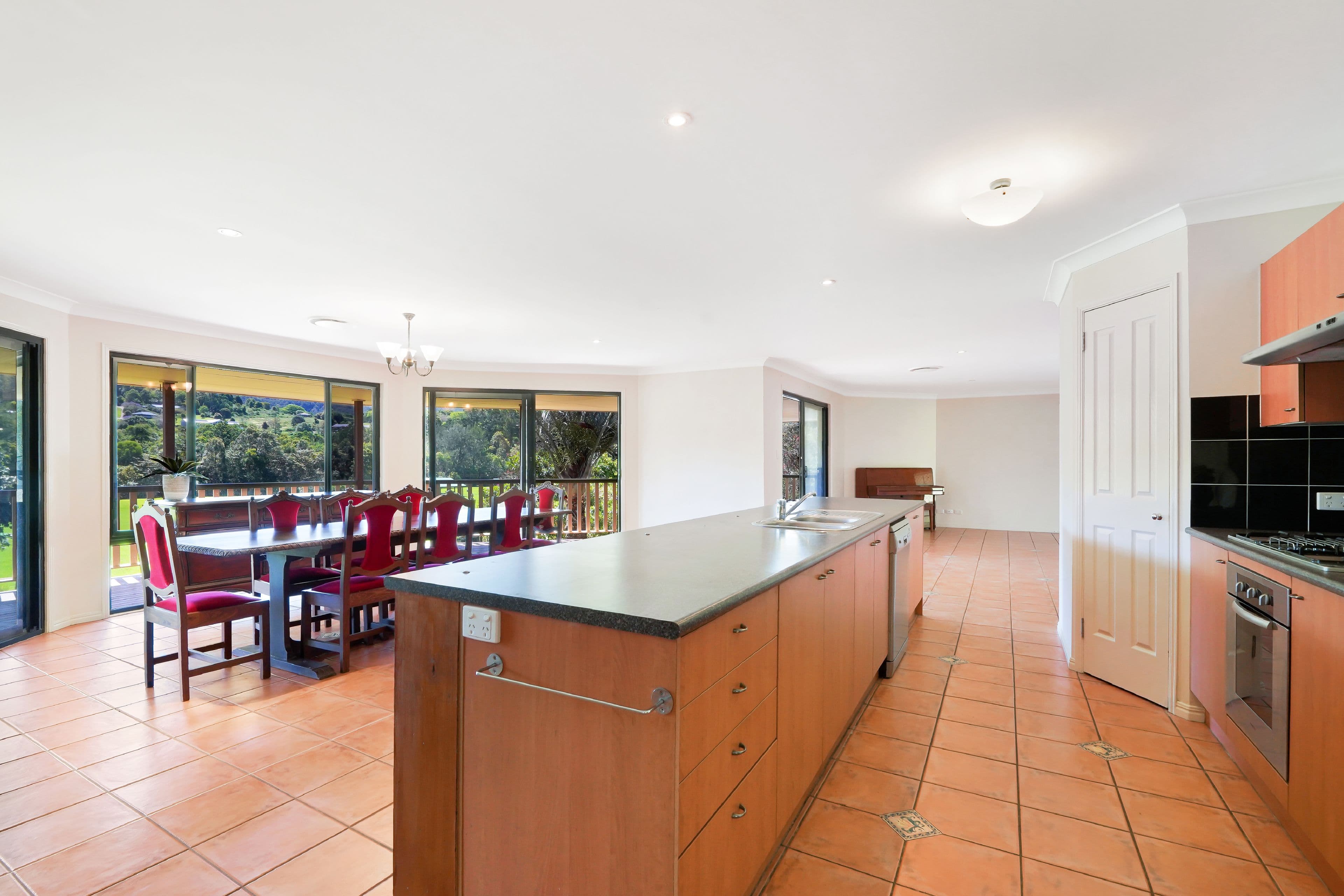 26-28 Parkmeadows Court, Bonogin QLD 4213, Bonogin - Thumbnail 8