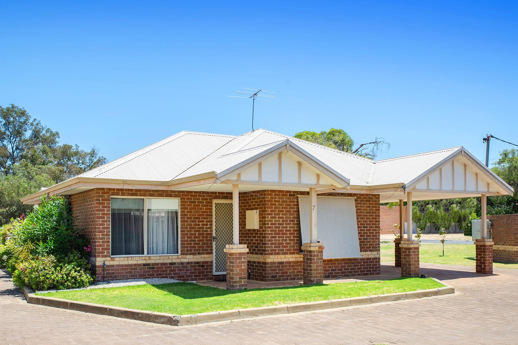 18 Prowse Way, Dunsborough WA 6281, Dunsborough - Thumbnail 2