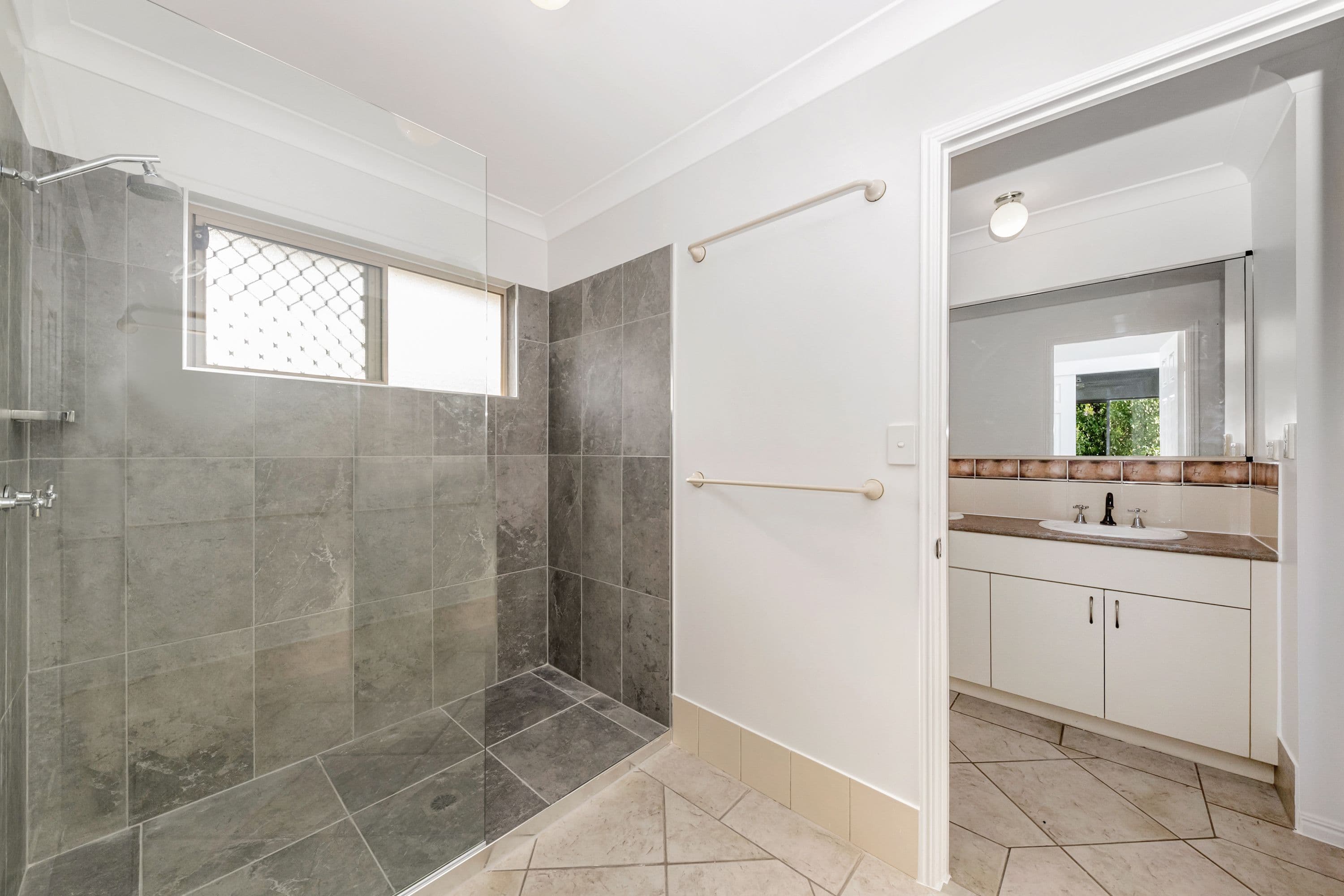 4 Sonata Place, Kirwan QLD 4817, Kirwan - Thumbnail 7