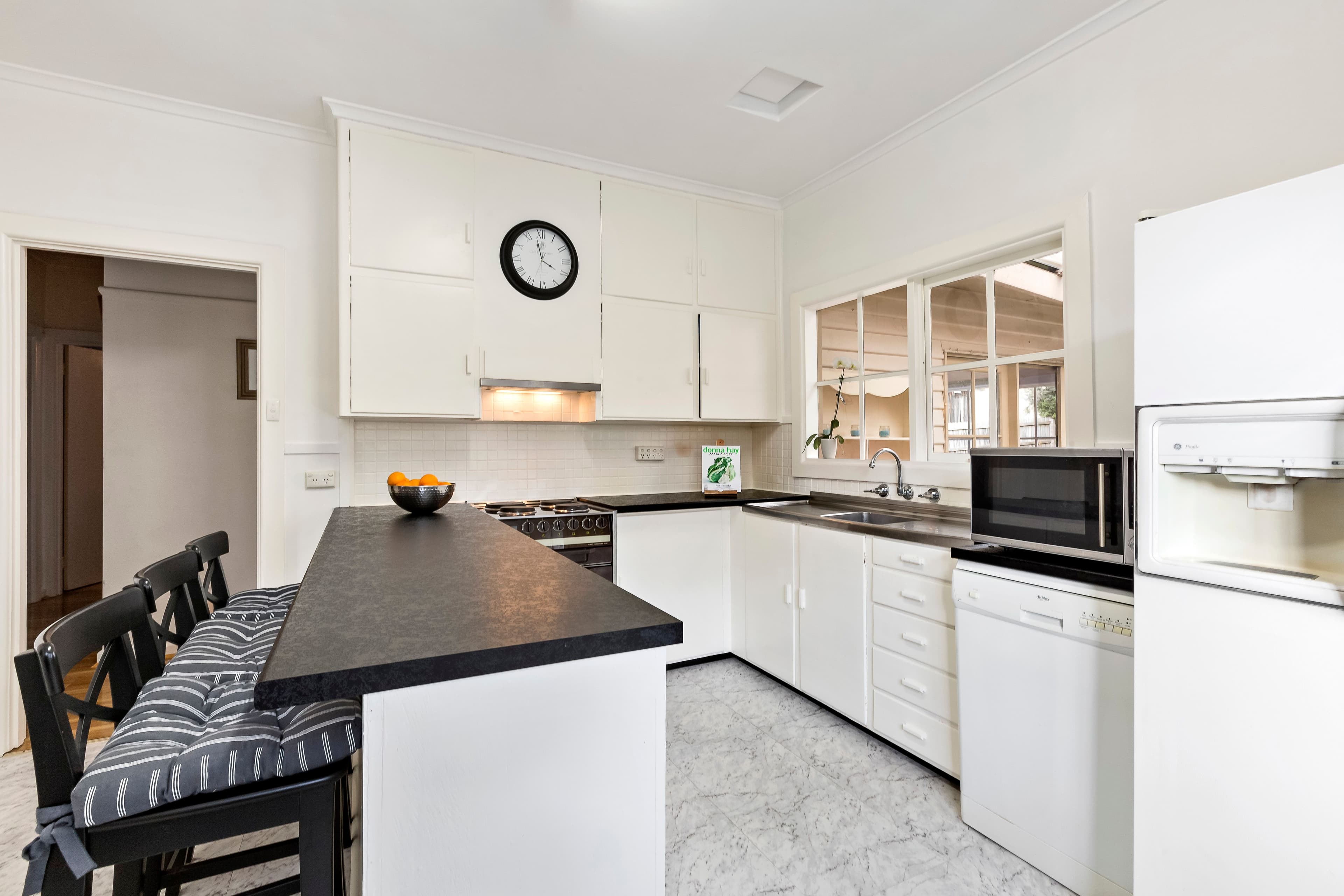 52 Abbotsford Avenue, Malvern East VIC 3145, Malvern East - Thumbnail 4