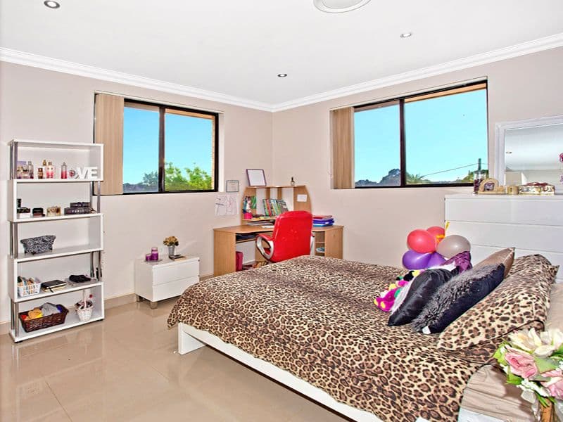 6 Pandora Street, GREENACRE NSW 2190, Greenacre - Thumbnail 7