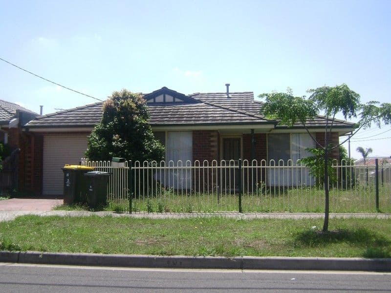 25 Spicer Boulevard, ALTONA MEADOWS VIC 3028, Altona Meadows - Image 1