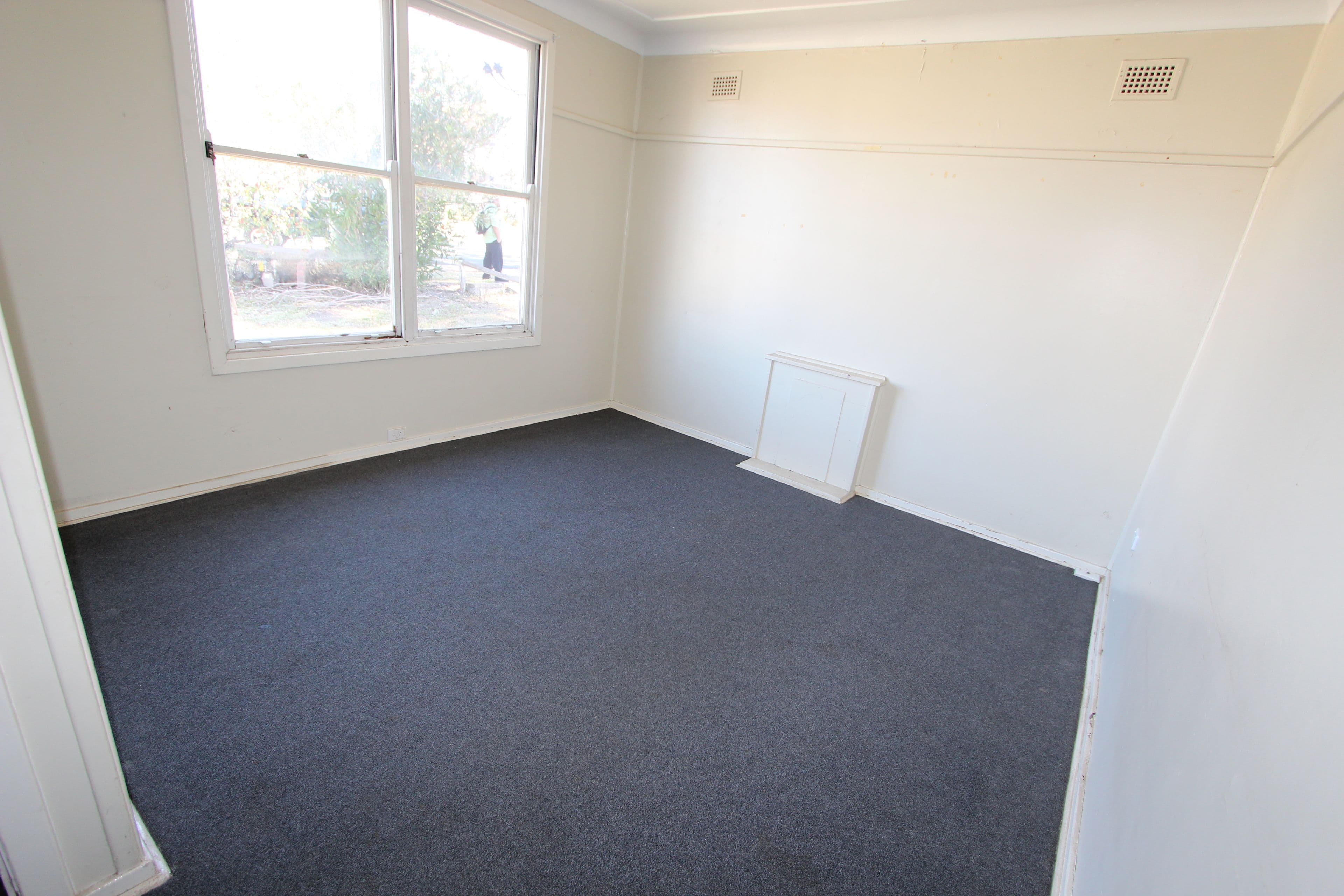 7 Nyora Avenue, Smithfield - Thumbnail 5