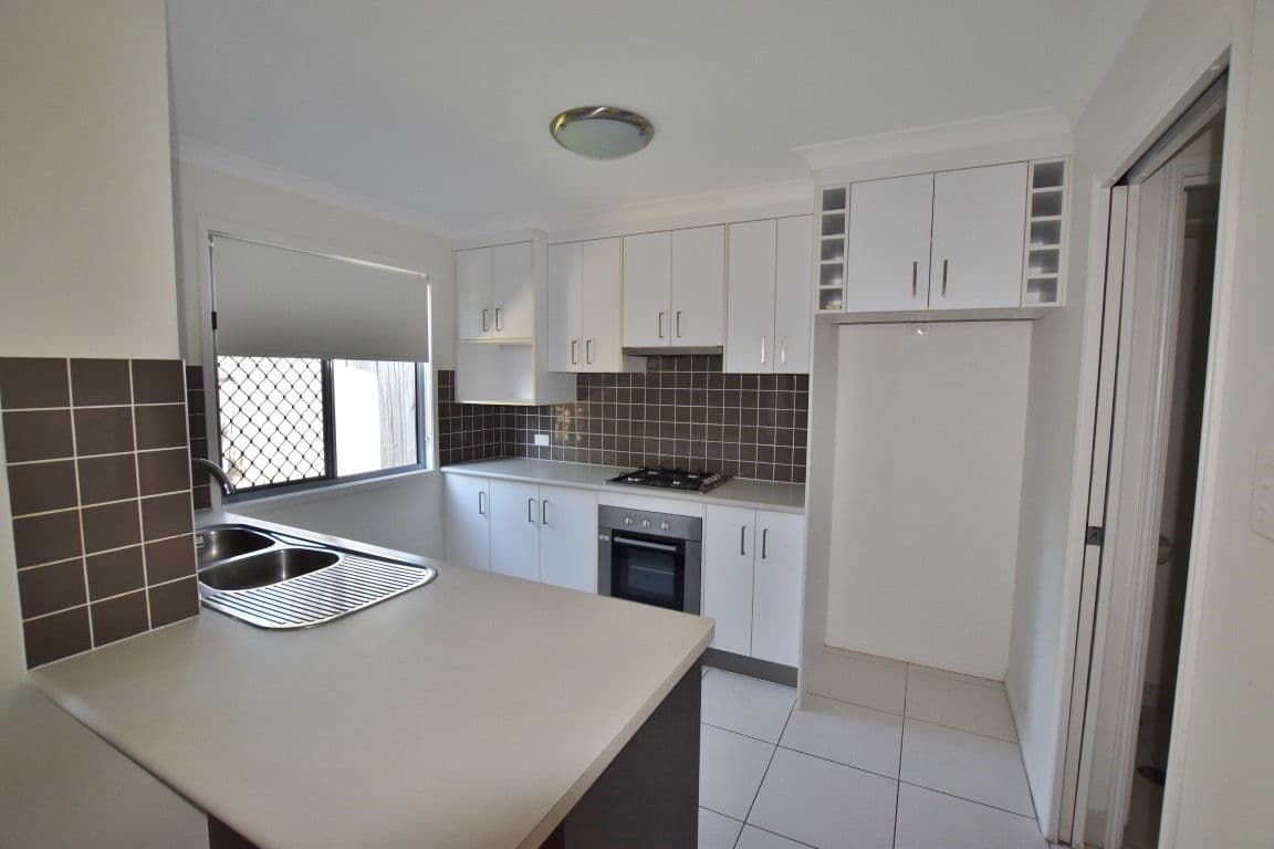 77 Ann Street, South Gladstone QLD 4680, South Gladstone - Thumbnail 3
