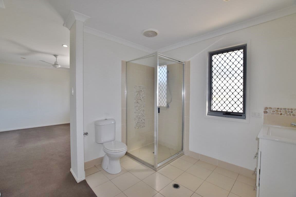 77 Ann Street, South Gladstone QLD 4680, South Gladstone - Thumbnail 7