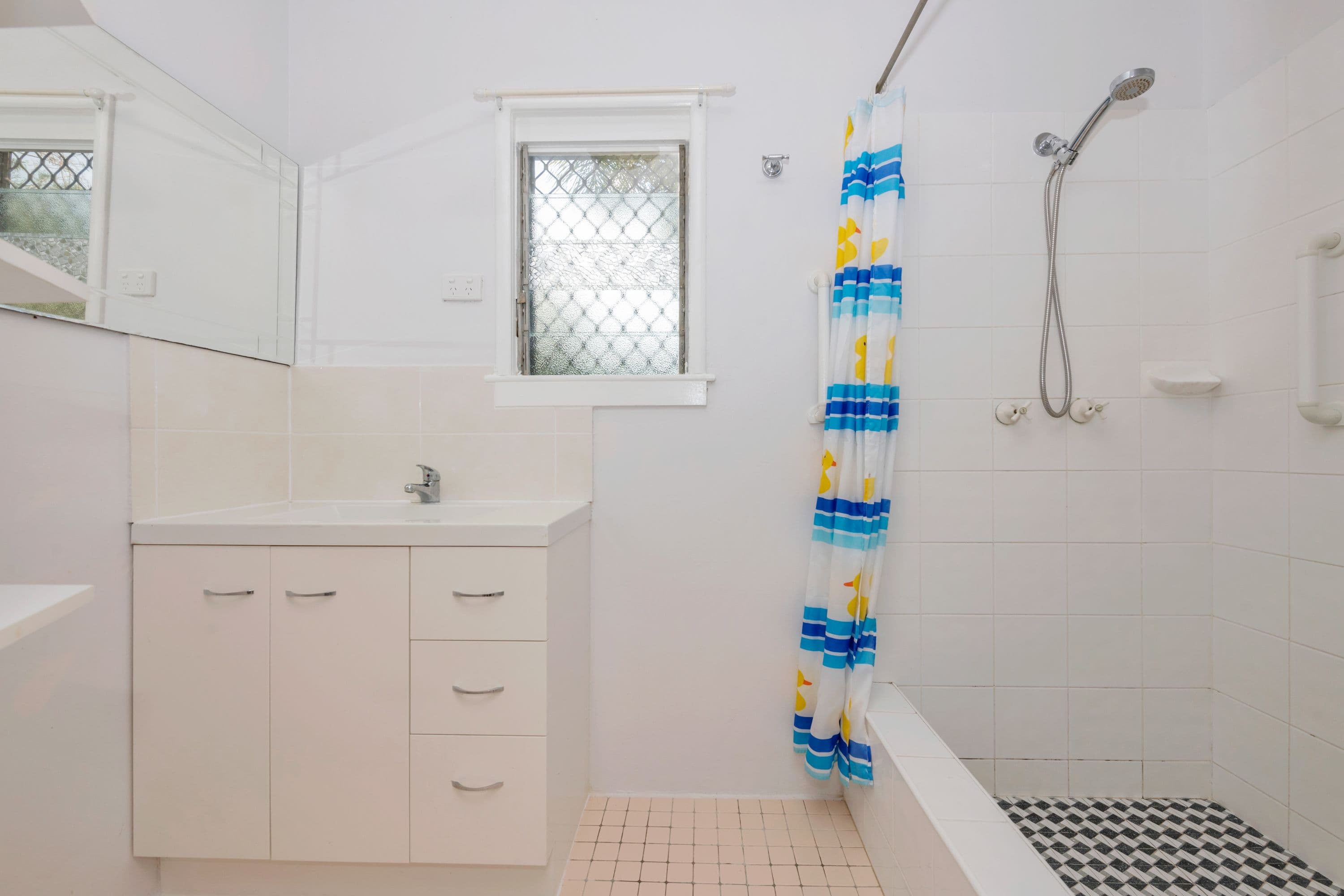 20 Snelham Street, Rosslea QLD 4812, Rosslea - Thumbnail 8