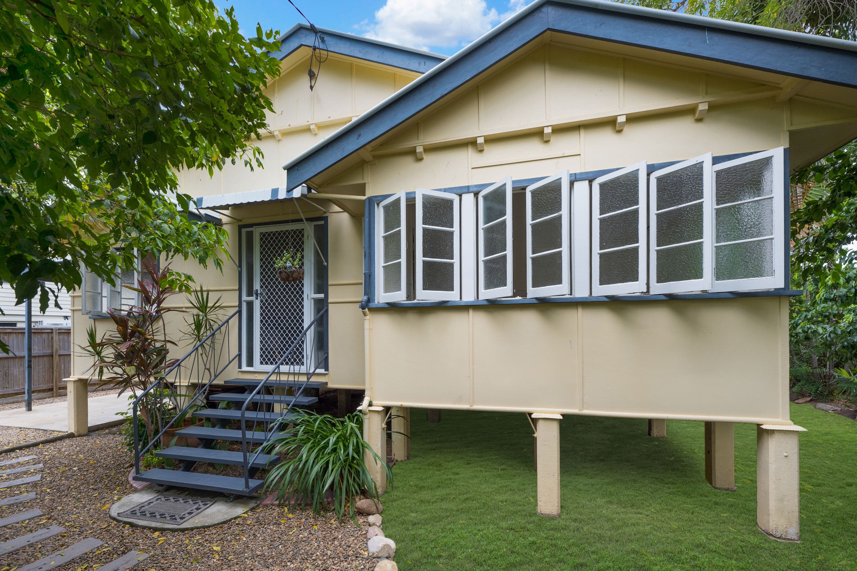 13 Kelly Street, Mundingburra QLD 4812, Mundingburra - Image 1