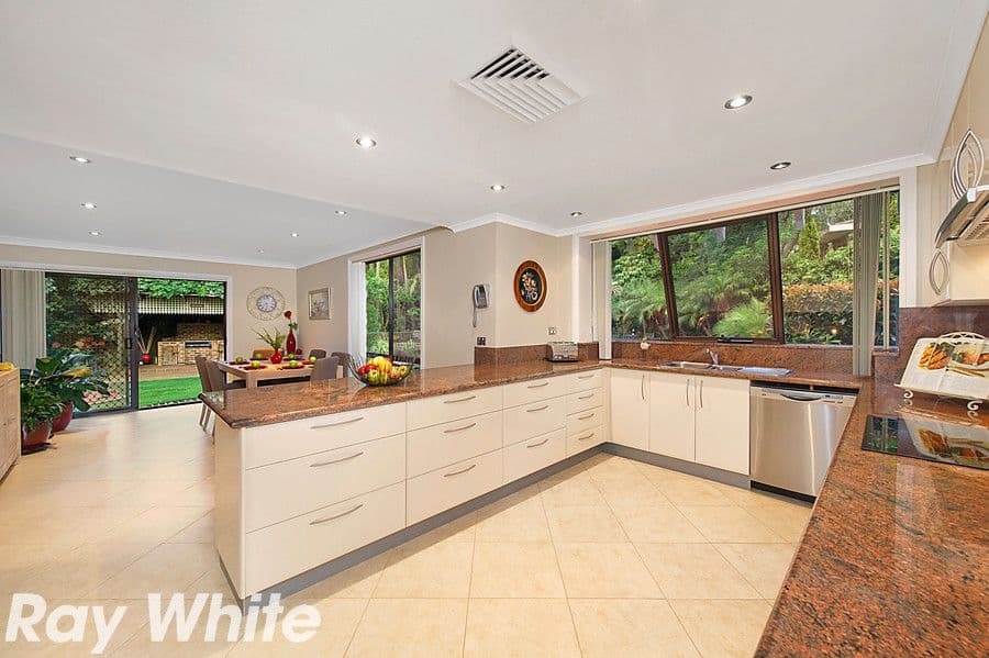 38 Winchcombe Place, Castle Hill NSW 2154, Castle Hill - Thumbnail 4