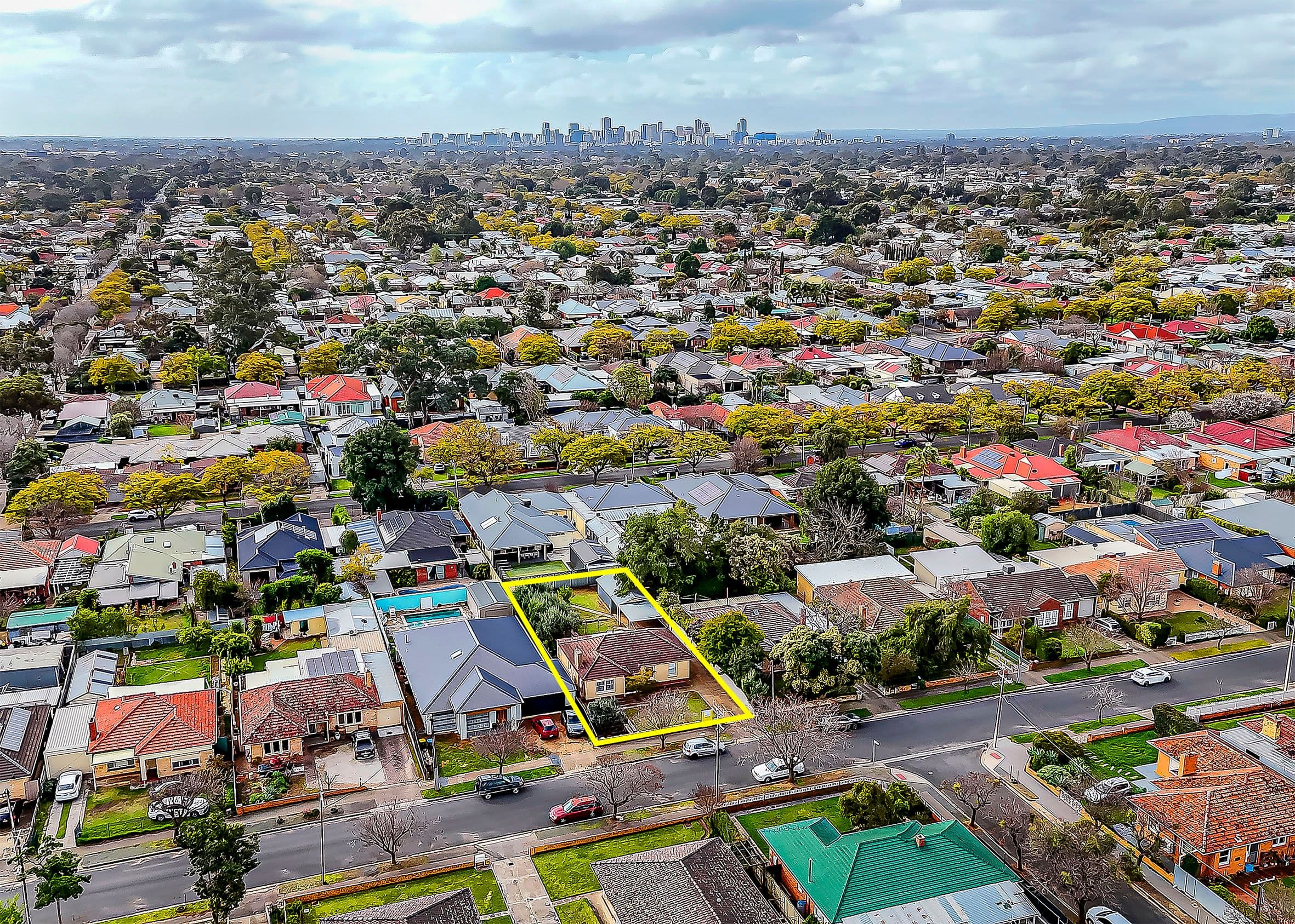 81 Caulfield Avenue, Cumberland Park SA 5041, Cumberland Park - Thumbnail 2