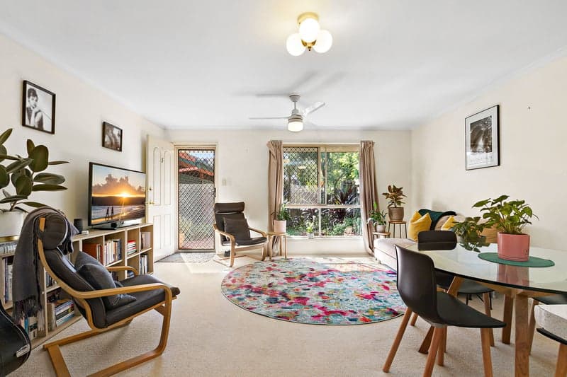 49 Colac Street, Kedron - Thumbnail 2