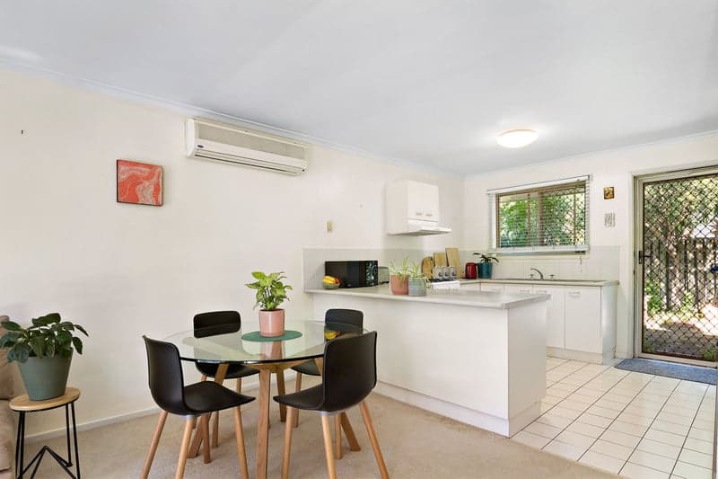 49 Colac Street, Kedron - Thumbnail 3