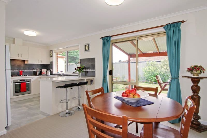6 WILDWOOD Walk, CROYDON SOUTH VIC 3136, Croydon South - Thumbnail 5