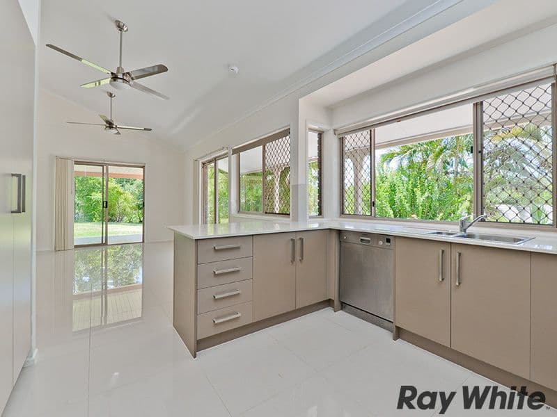 15 Leatherwood Drive, Arana Hills QLD 4054, Arana Hills - Thumbnail 3