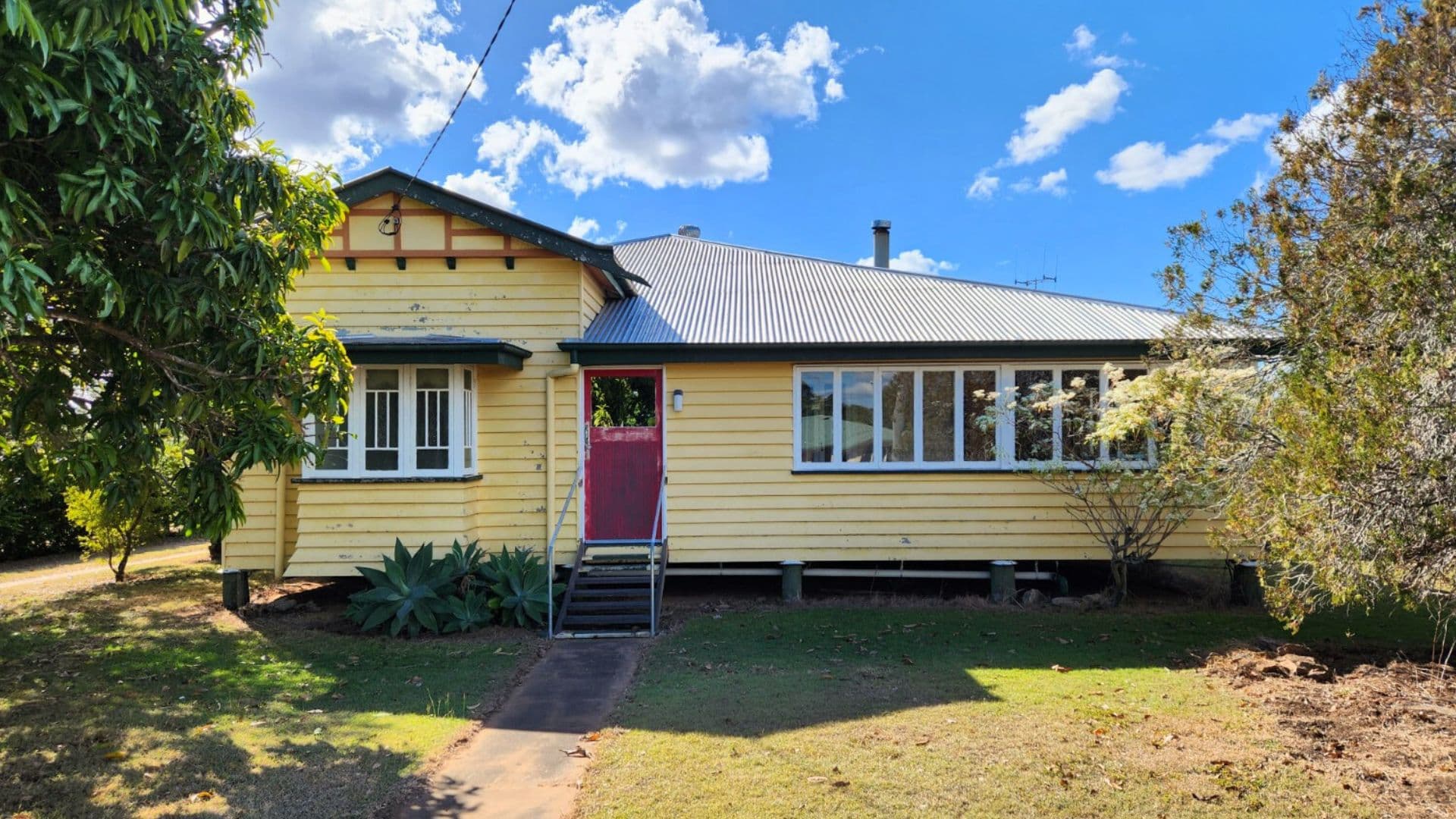 70 Meson Street, Gayndah QLD 4625, Gayndah - Image 1