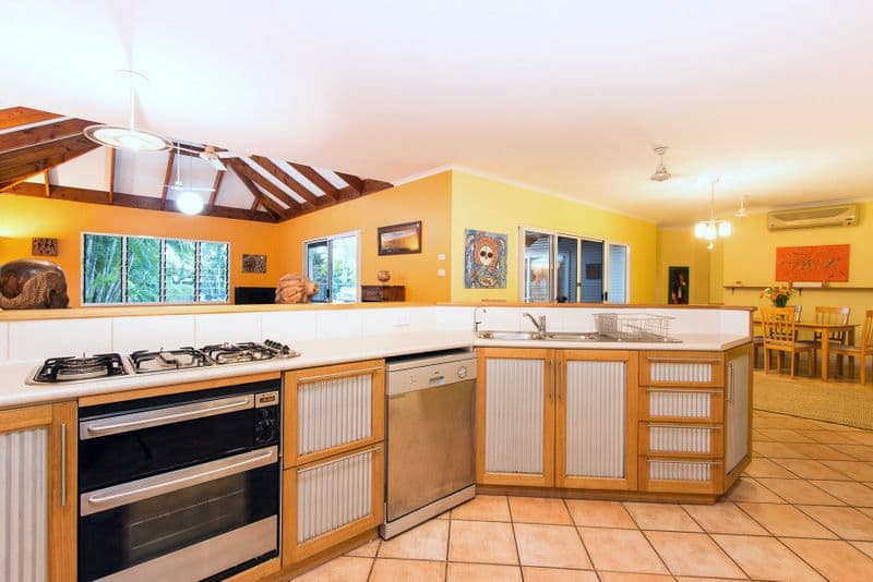 7 Hawkes Place, Cable Beach WA 6726, Cable Beach - Thumbnail 6