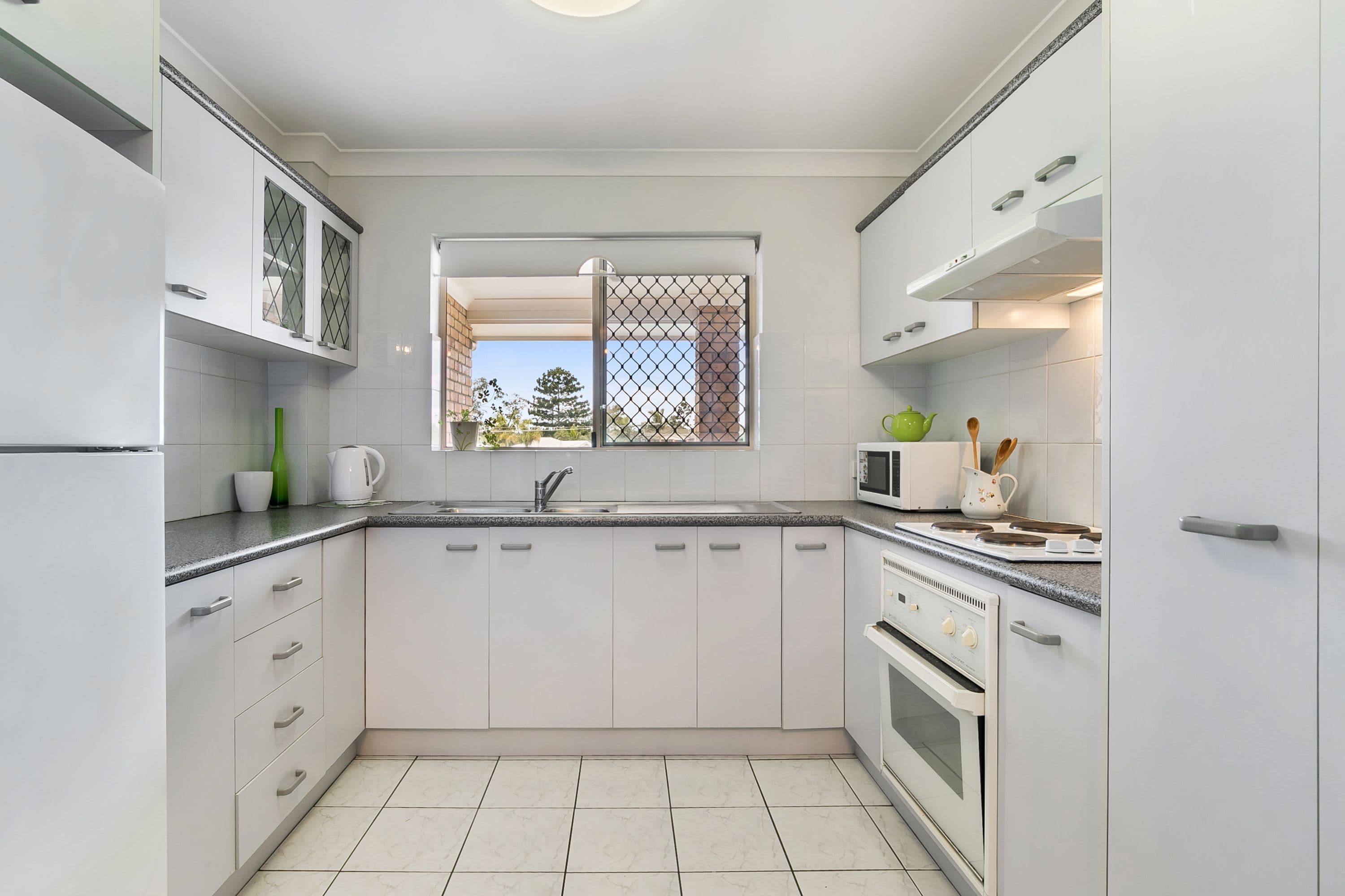 42 Joffre Street, Coorparoo QLD 4151, Coorparoo - Thumbnail 2