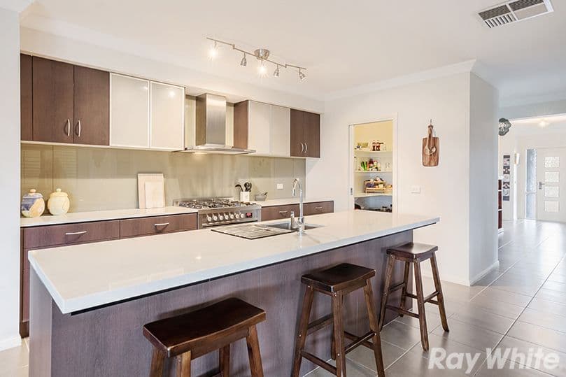 38 Lockhart Street, Mernda VIC 3754, Mernda - Thumbnail 2