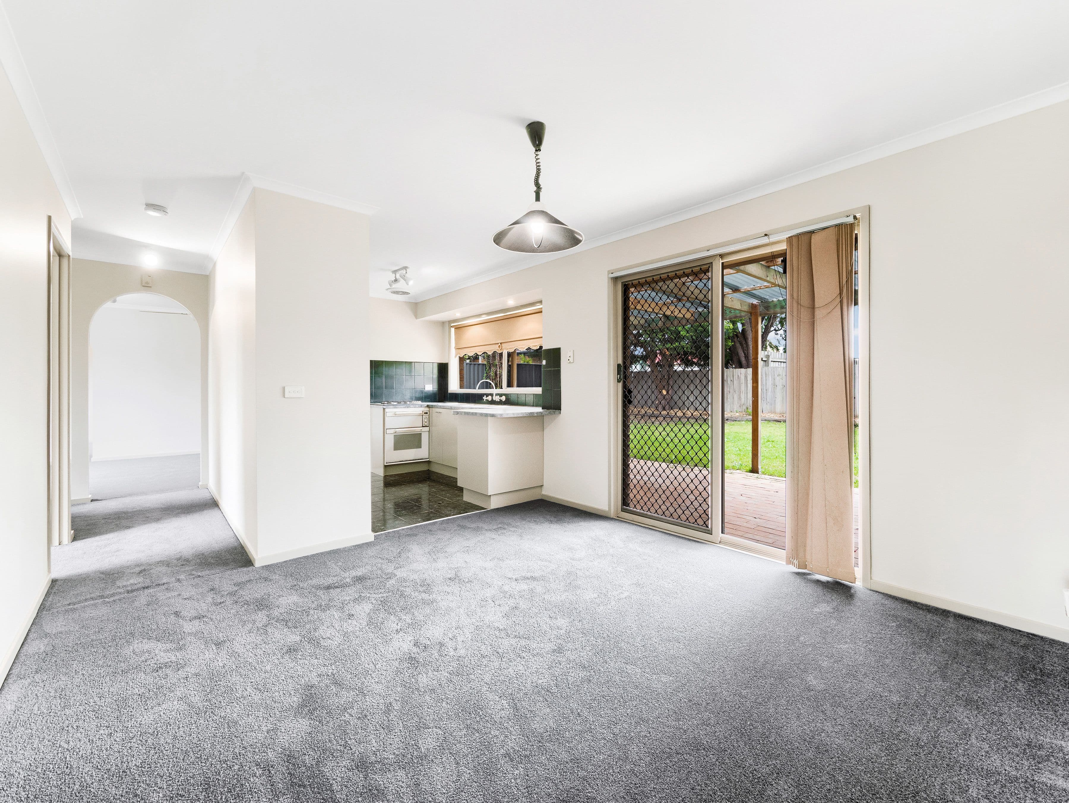 13 Denham Crescent, Cranbourne North VIC 3977, Cranbourne North - Thumbnail 4