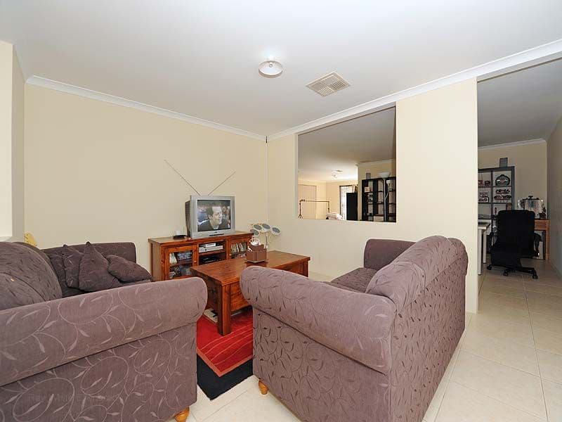 72 Granesse Drive, ELLENBROOK WA 6069, Ellenbrook - Thumbnail 8