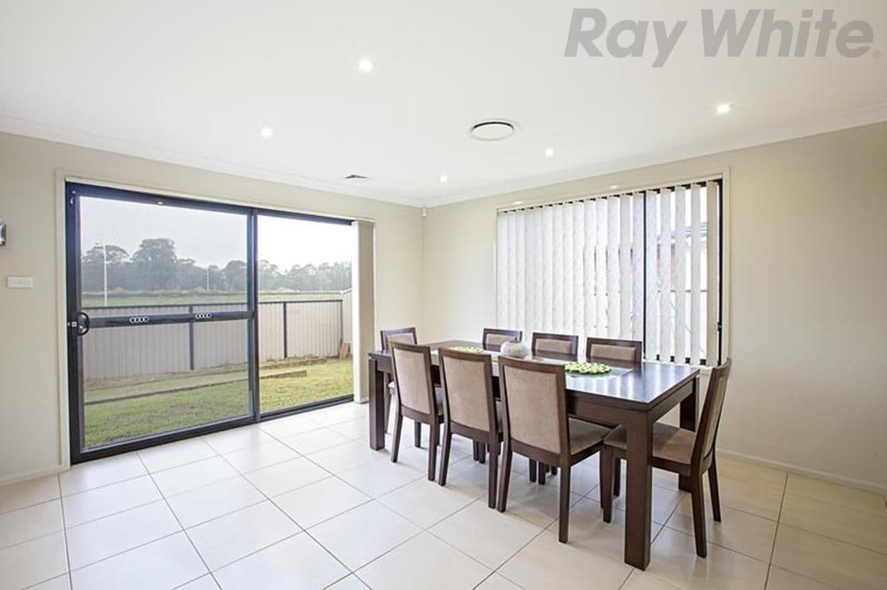 32 Pacific Palms Circuit, Hoxton Park NSW 2171, Hoxton Park - Thumbnail 3