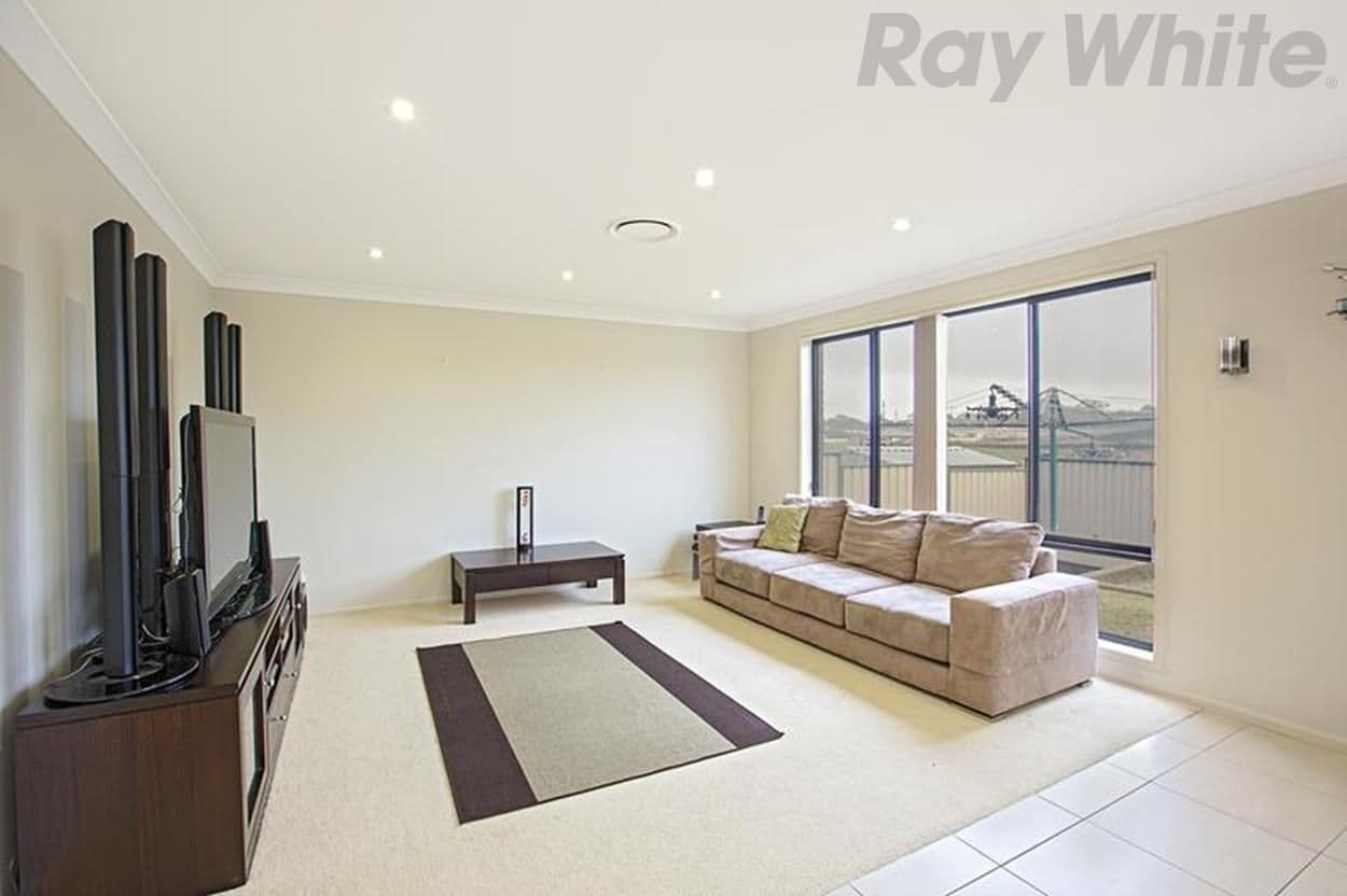 32 Pacific Palms Circuit, Hoxton Park NSW 2171, Hoxton Park - Thumbnail 4