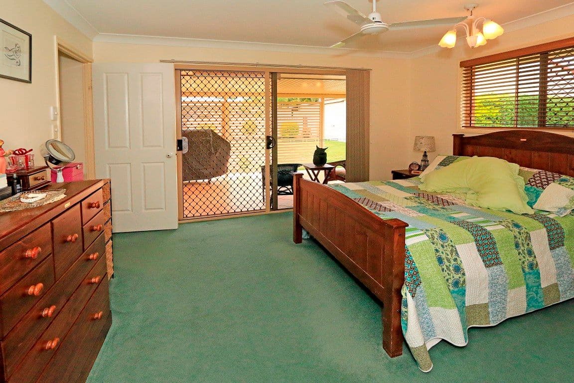19 Warner Avenue, Norman Gardens QLD 4701, Norman Gardens - Thumbnail 7