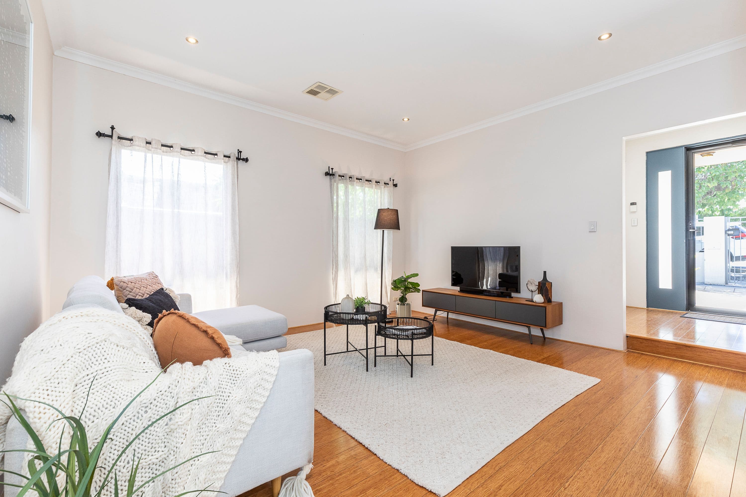 135 Buxton Street, Mount Hawthorn WA 6016, Mount Hawthorn - Thumbnail 5
