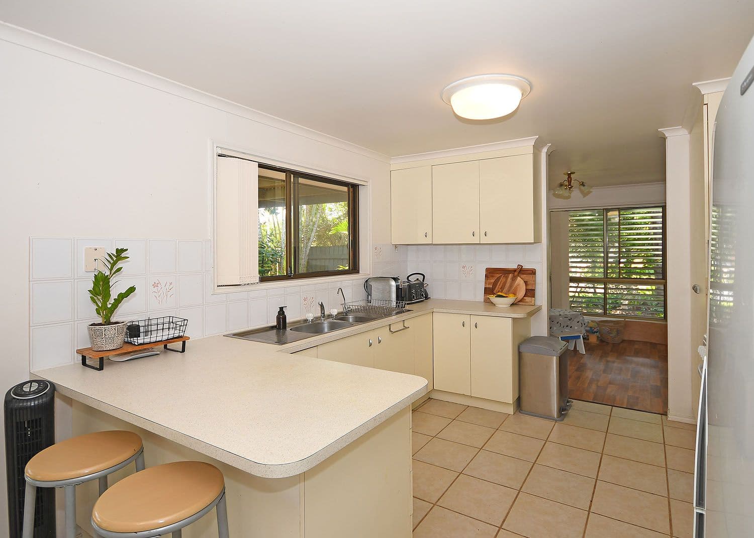 11 Granada Court, Point Vernon QLD 4655, Point Vernon - Thumbnail 3