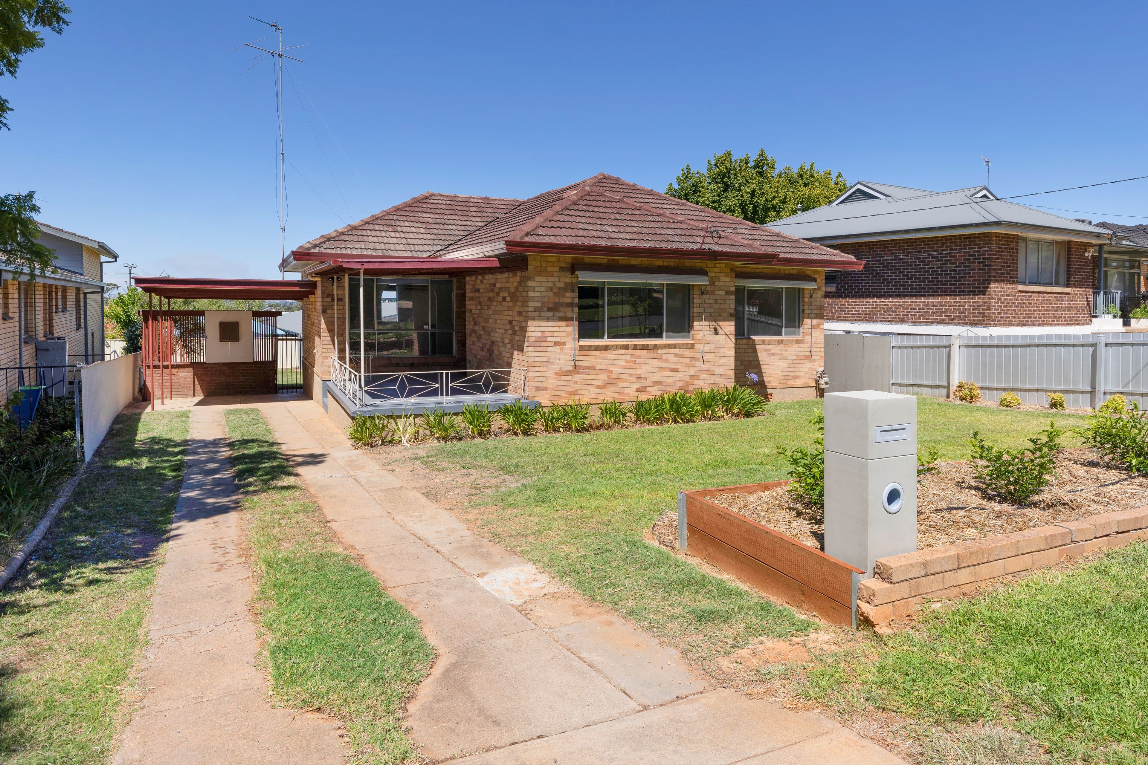 85 Grove Street, Kooringal NSW 2650, Kooringal - Image 1